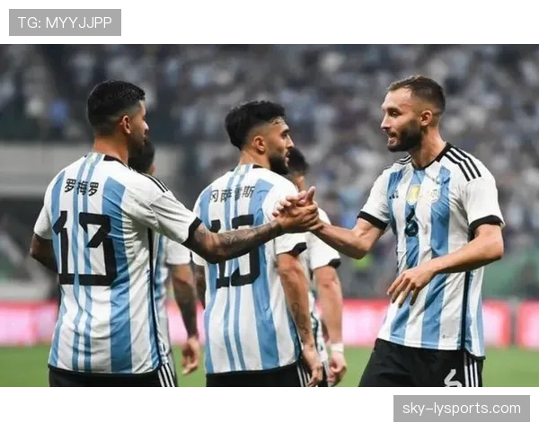 恩佐与麦卡利斯特：世界杯中场组织效率与防守参与度对比分析