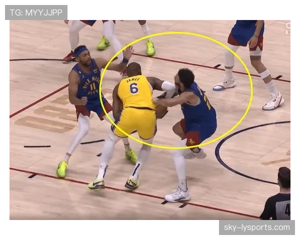 故意肘击犯规判罚为何常被忽视？规则细节深度解析